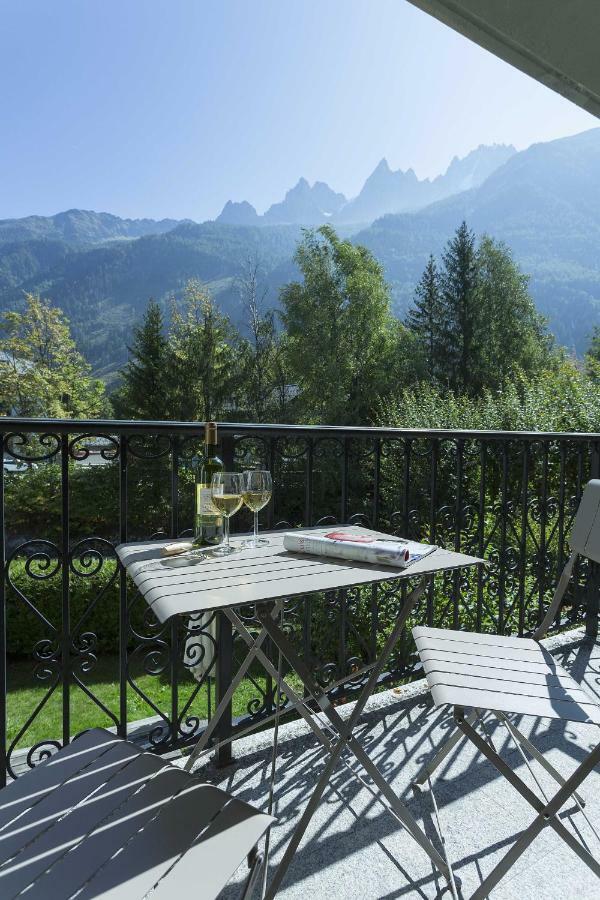 Apartment Ensa - Alpes Travel - Central Chamonix - Sleeps 4 エクステリア 写真